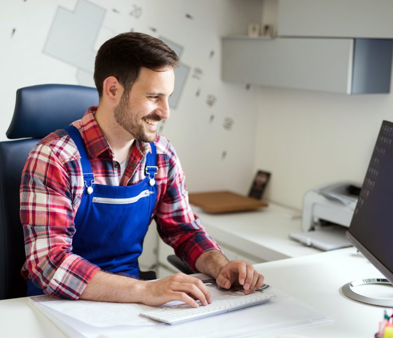 7 Tips for Converting a Garage into an Office