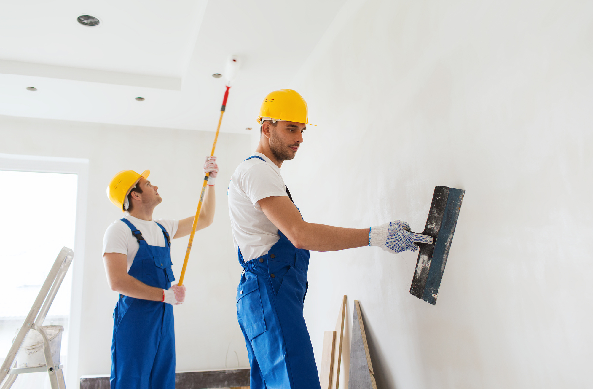 8-benefits-of-hiring-professional-painting-services-florance-property